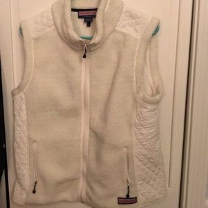 Fuzzy Vineyard Vines vest size large